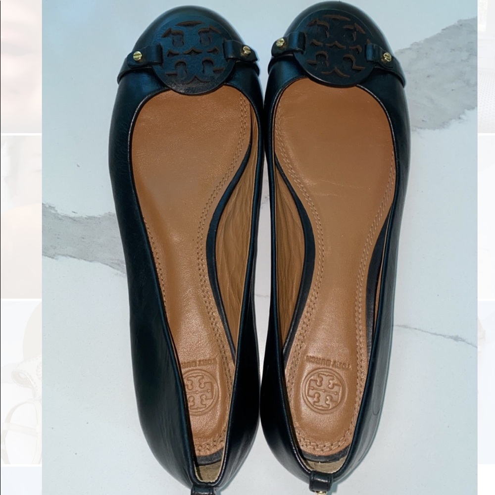 Tory Burch Black Leather Flat size 10 SOLD